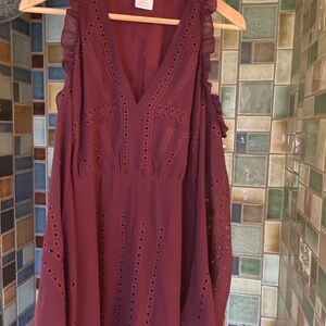 FoxieDox burgundy maxi